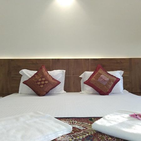Aapni Haveli Hotel Jaisalmer Buitenkant foto