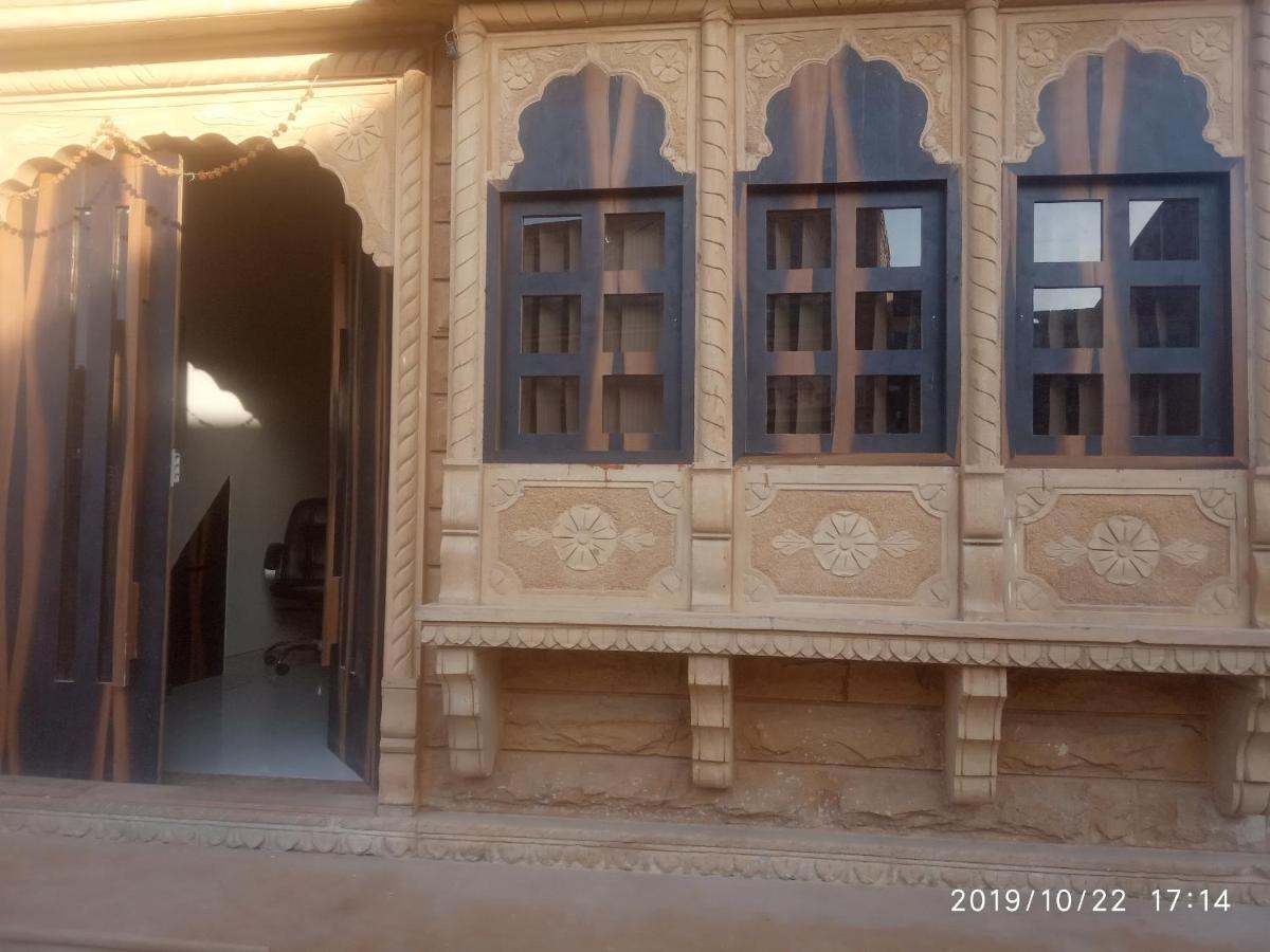 Aapni Haveli Hotel Jaisalmer Buitenkant foto