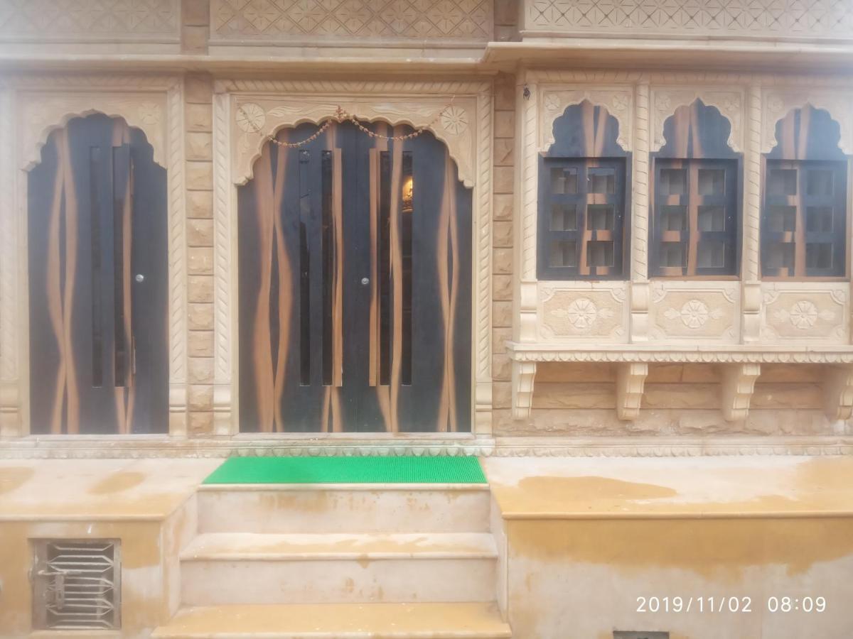 Aapni Haveli Hotel Jaisalmer Buitenkant foto